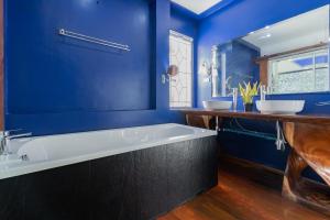 Patong Blue House Panorama View 5 bedroom