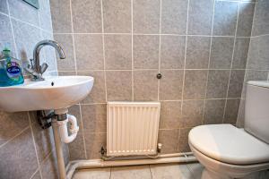 Milton Keynes for Families and Contractors with Private Parking