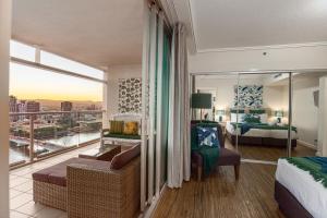 Oasis Retreat Level 27 in Casino Towers