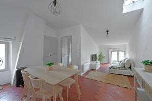 Brugnotte - Wi-Fi - Proche THEaTRES