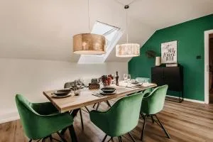 Traumwohnung mit Sauna & Kamin, direkt am Wald - Plettenberg