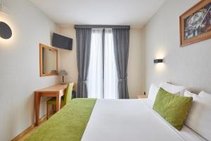 Double Room (1 - 2 Adults) room in Flor Parks