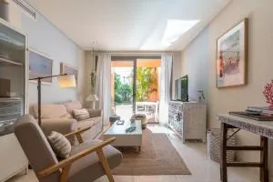 Sailor House con piscina en la nueva Milla de Oro - Estepona