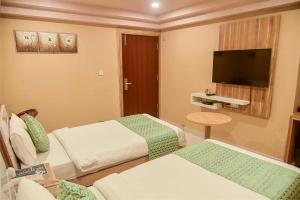Hotel Apollo Grand