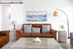 4b3b Brand New Waterfront - The Harbor #405