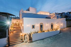 Kalathos Square luxury suites