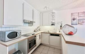 2 Bedroom Lovely Apartment In Oostende