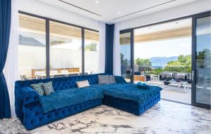 Amazing Home In Komarna 