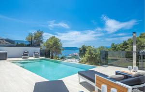 Amazing Home In Komarna