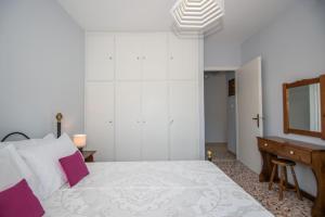 Hidden Sea Crest Villa by "elite"