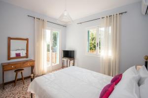 Hidden Sea Crest Villa by "elite"