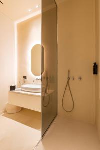 Five Suite Palermo Politeama- Luxury B&B & Jacuzzi