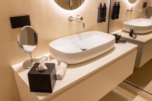 Five Suite Palermo Politeama- Luxury B&B & Jacuzzi