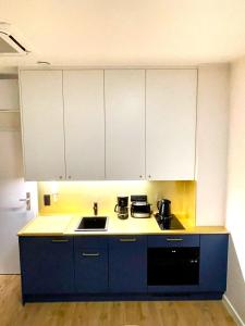 Apartos Seaside Luxury Apartments