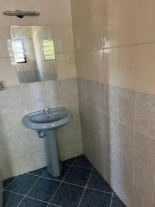 Karura and friends airbnb (affordable)