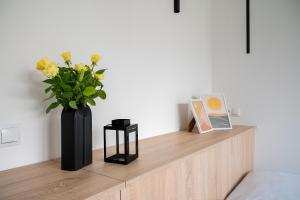 Batorego 18 White Prywatne mieszkanie 300m od metra Pole Mokotowskie i SGH Samodzielne Zameldowanie! Self Check-in System!