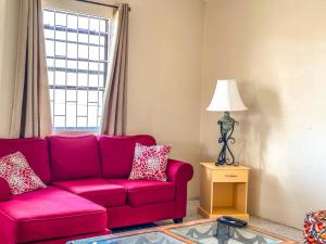 2 Bed Apartment, great location