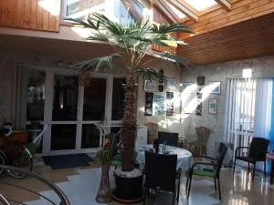 Kenézy Lux Apartman Vendégház - Kaba