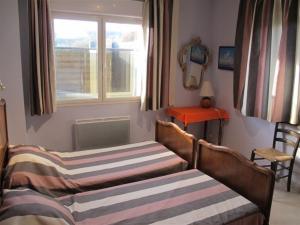 Appartement BELLE VUE MER avec WIFI et cour close TREGASTEL - Ref 42