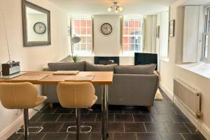 Harbour Haven - Central 1-Bedroom, Cosy Apartment in Weymouth