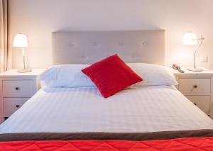 Queen Comfort - City side room in Touring au Lac