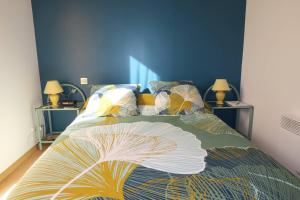 Maison récente avec jardin et terrasse exposées Sud à TREGASTEL - Réf 60