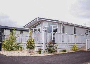 Remarkable 3-Bed Lodge in Honiton