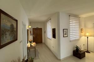 Modern Seaview-2 min from Beach