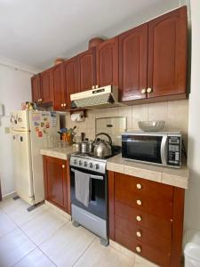 Cómodo, céntrico, cerca a Parque Media Luna