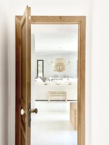 Villas Villa L'olivier by Intendance Excellency : photos des chambres
