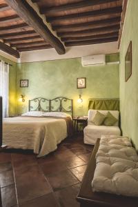 Superior King Room room in Meublè Evoè