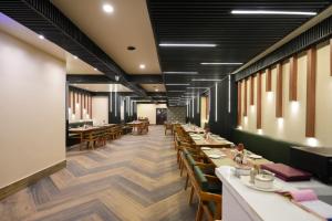 Hotel Pavitra