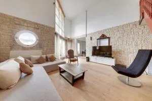 Duplex apartment with parking - Taverny