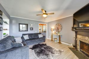 Resort Amenities Beech Mtn Condo Near Skiing!