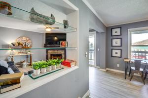 Resort Amenities Beech Mtn Condo Near Skiing!