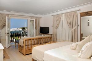 Cesme Marina Konukevi