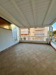 Sea Breeze Apartment by Z