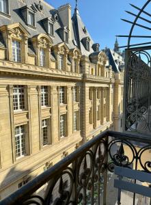 Cosy Studio with balcony Paris Center - Sorbonne - Pantheon - Notre-Dame