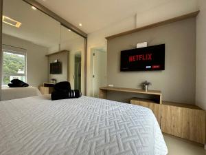 CA01- 4 Suítes| Alto Padrão | 2 Garagens| Churrasq