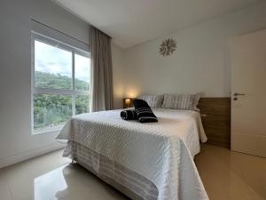 CA01- 4 Suítes| Alto Padrão | 2 Garagens| Churrasq