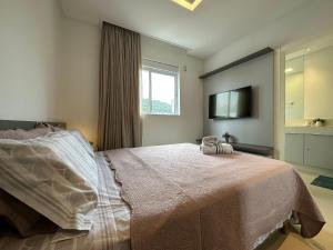 CA01- 4 Suítes| Alto Padrão | 2 Garagens| Churrasq