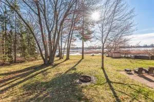Cozy Lakefront Studio On Long Lake! home - Three Rivers