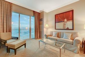 Incredible 1BD 2BTH Suite MGM Signature*Balcony View