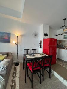 Lefkotheas central apartment