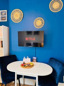 ORLEANS BORD DE LOIRE - Etablissement avec 3 studios - Le Quai Saint Laurent - BY PRIMO C0NCIERGERIE