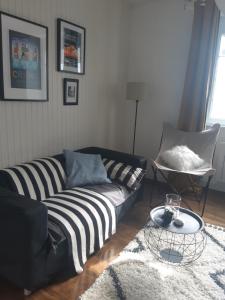 Appartements BEAU T1BIS AU CENTRE VILLE : photos des chambres