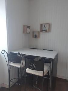 Appartements BEAU T1BIS AU CENTRE VILLE : Appartement 1 Chambre