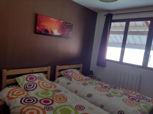 Gîte chaleureux avec jardin, BBQ, WIFI et équipements modernes en plein cœur de Verchain-Maugré - FR-1-510-210