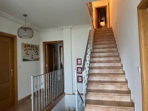 Villa Charneca, jardín y mar