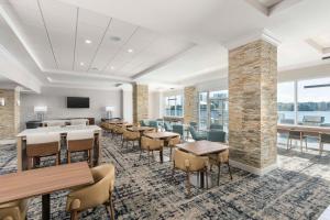 Homewood Suites Miami AirportBlue Lagoon